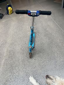 MICRO kids scooter with lights and stand