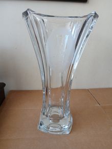 Malahide Lawn Tennis Club. McMahon Cup 2016. Winning Trophy Vase. Galway Crystal Vase In Excellent Condition. Collect In Malahide Or Receive Via Post.