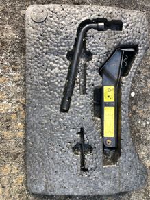 Rover 800 series jack wheel brace etc.