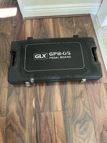 GLX guitar pedalboard