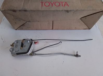 Toyota Carina R/H Door Lock.