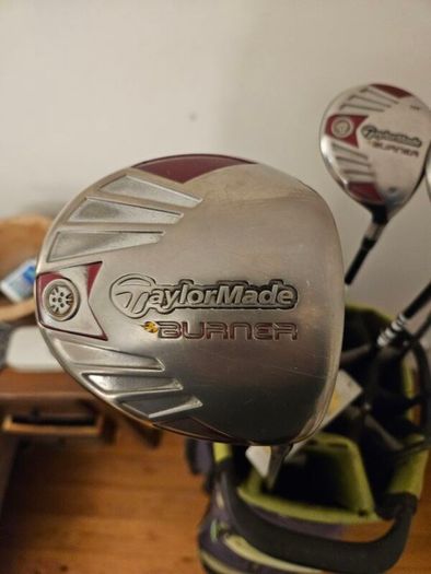Taylormade G15 Set Of Golf Clubs Plus Driver,5 Wood-3 Wood Plus Putter.