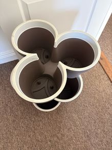 Pots