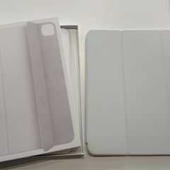 Apple iPad Pro Smart Folio 13 inch for M4 or M5 White