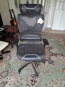Ergonomic office chair  (Can deliver locally)