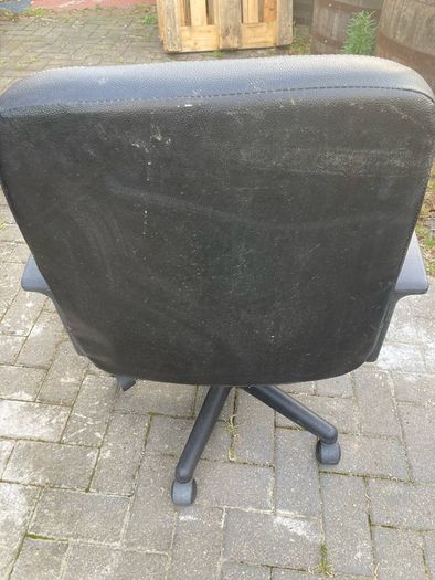 Office Swivel Chair, missing one wheel