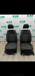 2011 Volkswagen Polo Front Seats