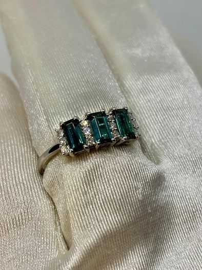 Platinum Diamond 950 Platinum AAA Mutuca Indicolite (Green Tournalines) & Diamond