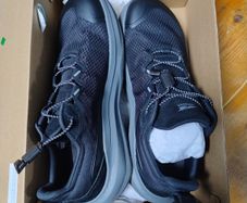 Altra Voyager trail runners, UK size 8, barely worn