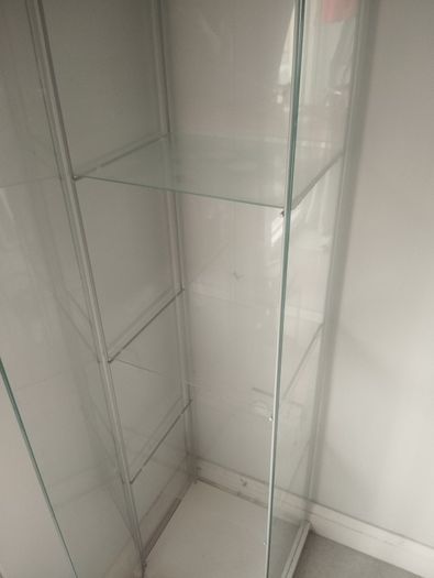 Glass display cabinet