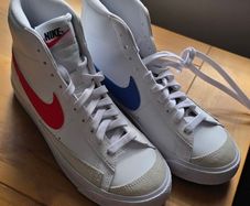 Shoe