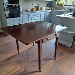 Mahogany Extendable Drop-Leaf Table with Drawer
