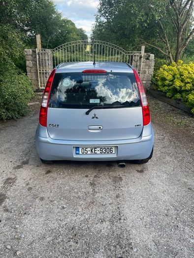 2005 Mitsubishi Colt
