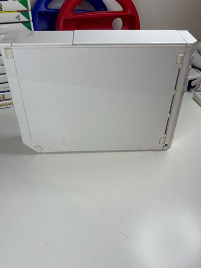 Nintendo Wii Console Bundle with 14 Games