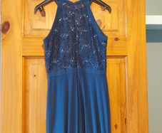 Debs formal wear dres