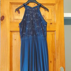 Debs formal wear dres