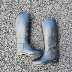 Horse riding boots