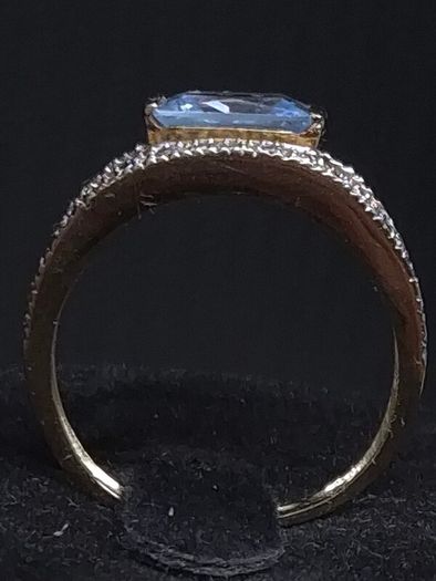 Vintage 9ct Gold Blue Topaz Style Ring 375 Hallmarked Size 54