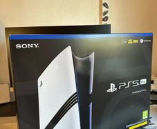 PlayStation 5 Pro-2TB Sealed  Smyths Receipt