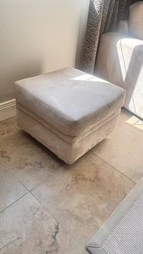 Sofa & Armchairs