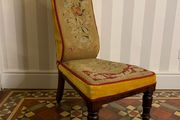 Victorian rosewood prie dieu or prayer nursing chair with original needlepoint upholstery.
