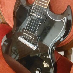 Gibson SG Special (2024), Ebony with P90s