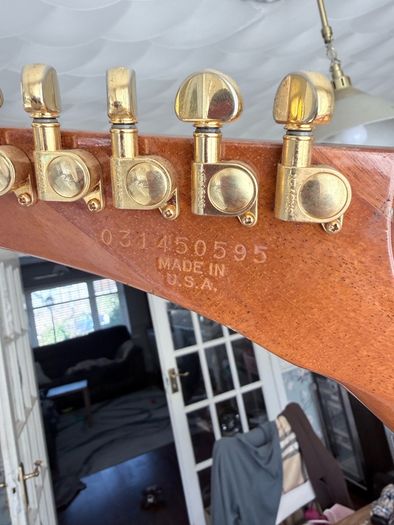 Gibson explorer