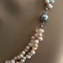 pearl necklace Image 3