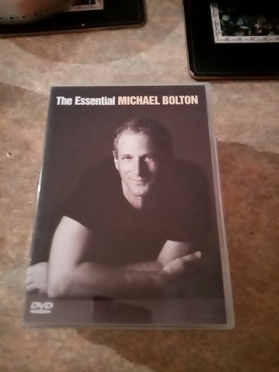 Dvd The Essential Michael Bolton