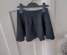 Girls black skirt