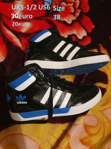 Adidas lady shoes size 38