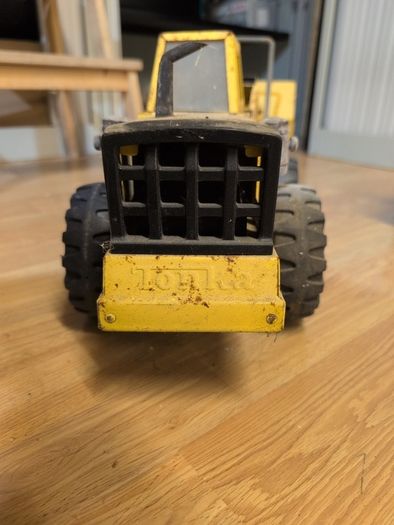 Vintage 1960s/70s Mighty Tonka Loader #3920 - Yellow Steel Bucket