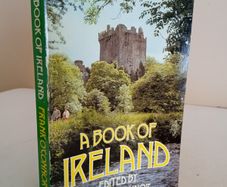 A Book of Ireland Edited by Frank O'Connor (RB460)