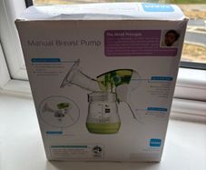MAM Manual breast pump