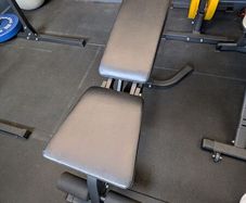 Hit Fitness SB42 Deluxe Utility Weight Bench