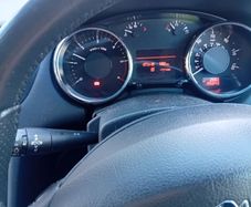 2012 Peugeot 5008