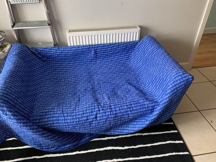 sofa/ day bed