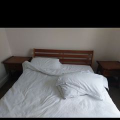 king size bed