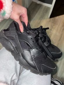 Nike hurache runners size uk 4
