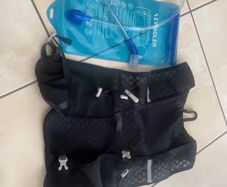 Running Vest With Water Bottle
