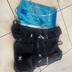 Running Vest With Water Bottle