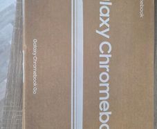 SAMSUNG Galaxy Chromebook Go 14"