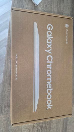 SAMSUNG Galaxy Chromebook Go 14"