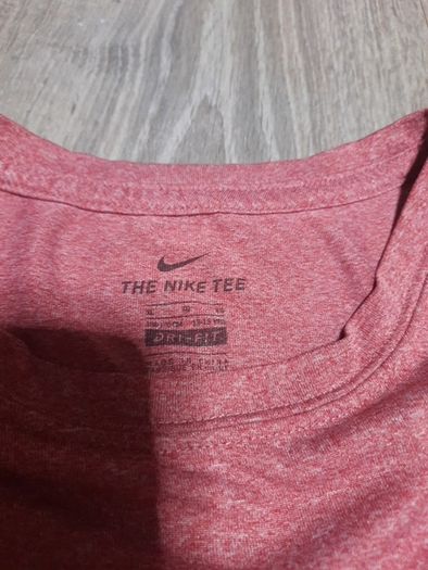 Nike dri fit t shirt