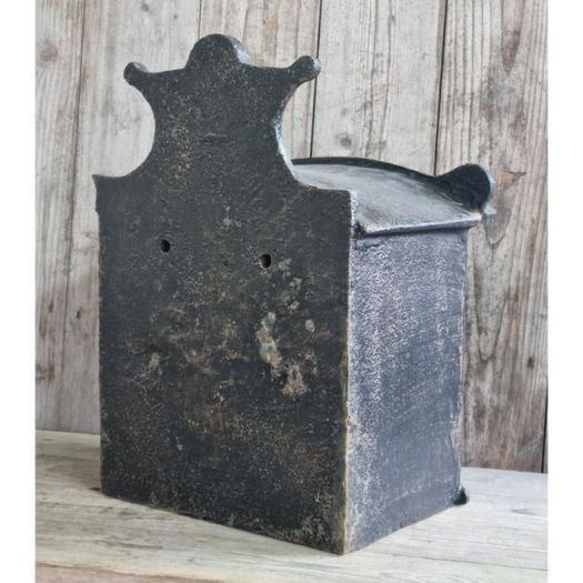 Cast Iron Wall Mounted Post Box CH-R-036