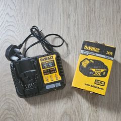 DeWalt DCB182 4Ah XR 18V Battery & DCB1104 4Ah Multi Volt Charger