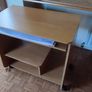 free desk Image 3