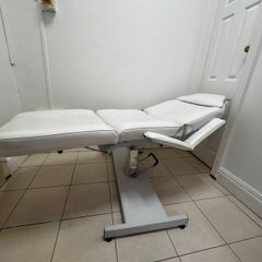 Beauty chair