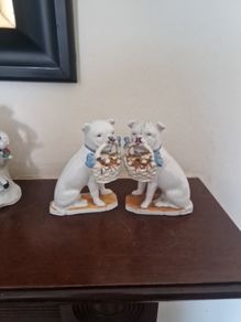 Bulldog figures