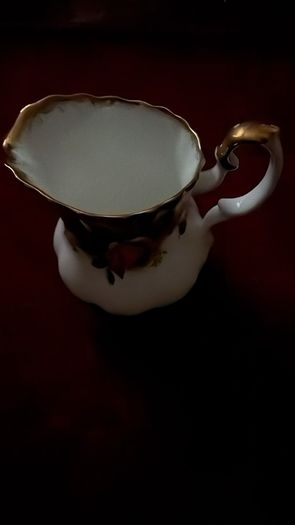 Royal Albert Ware Country Rose